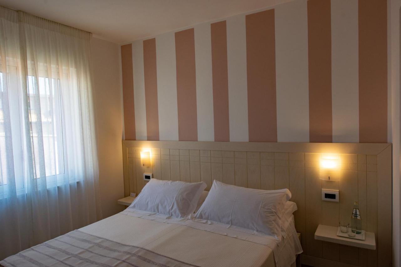 Le Camere Di Libero E Roberta Parghelia Exterior photo